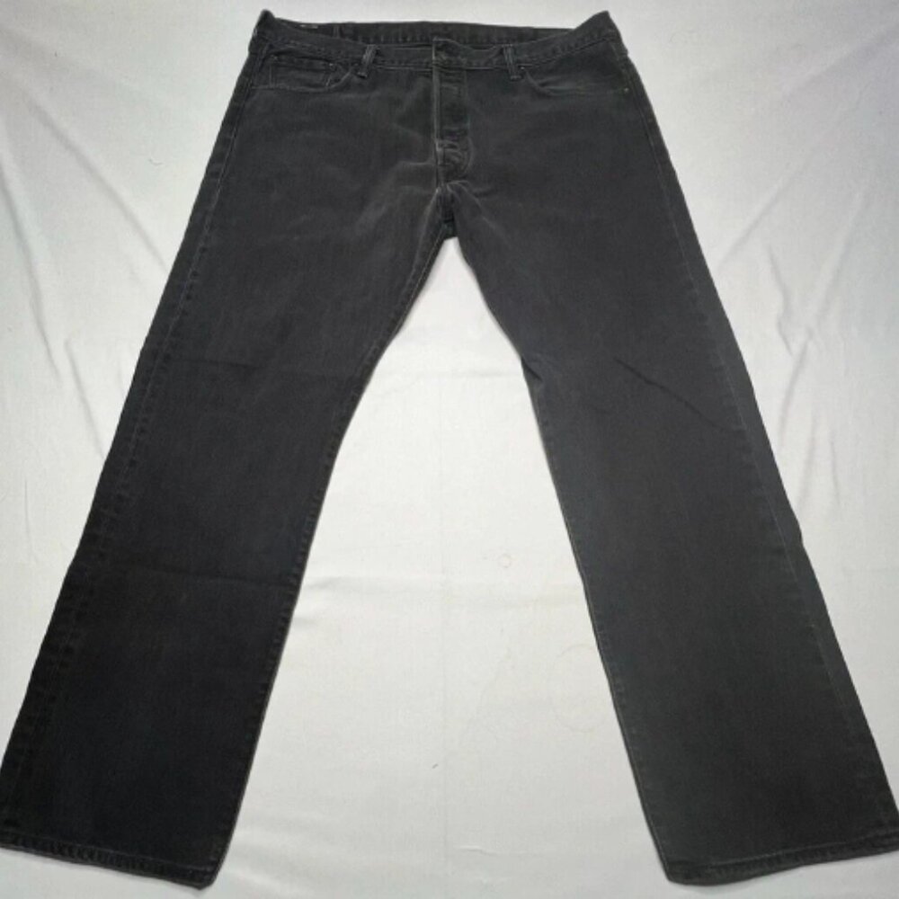 Levi's 501 Men's Straight Leg Button Fly Black Denim Jeans